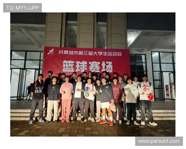 上海篮球队在篮球战术排行榜中荣获第四名的背后故事与分析 上海篮球队在篮球战术排行榜中荣获第四名的背后故事与分析